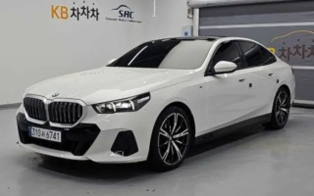 인천경차중고차 5시리즈 (G60) 530i xDrive 매물 사진 6 - 2025/06 37,714km