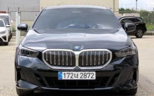 인천경차중고차 5시리즈 (G60) 530e xDrive 매물 사진 18 - 2025/05 7,806km