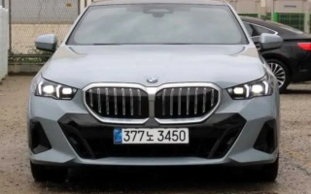 인천경차중고차 5시리즈 (G60) 530i xDrive 매물 사진 15 - 2024/05 28,665km